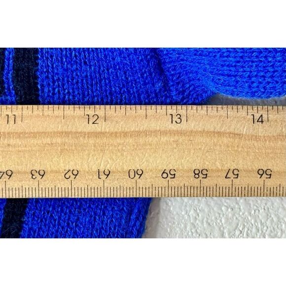 Vintage JetSet Mickey & Friends by Walt Disney Minnie Mouse Blue Kids Sweater S - Picture 10 of 10